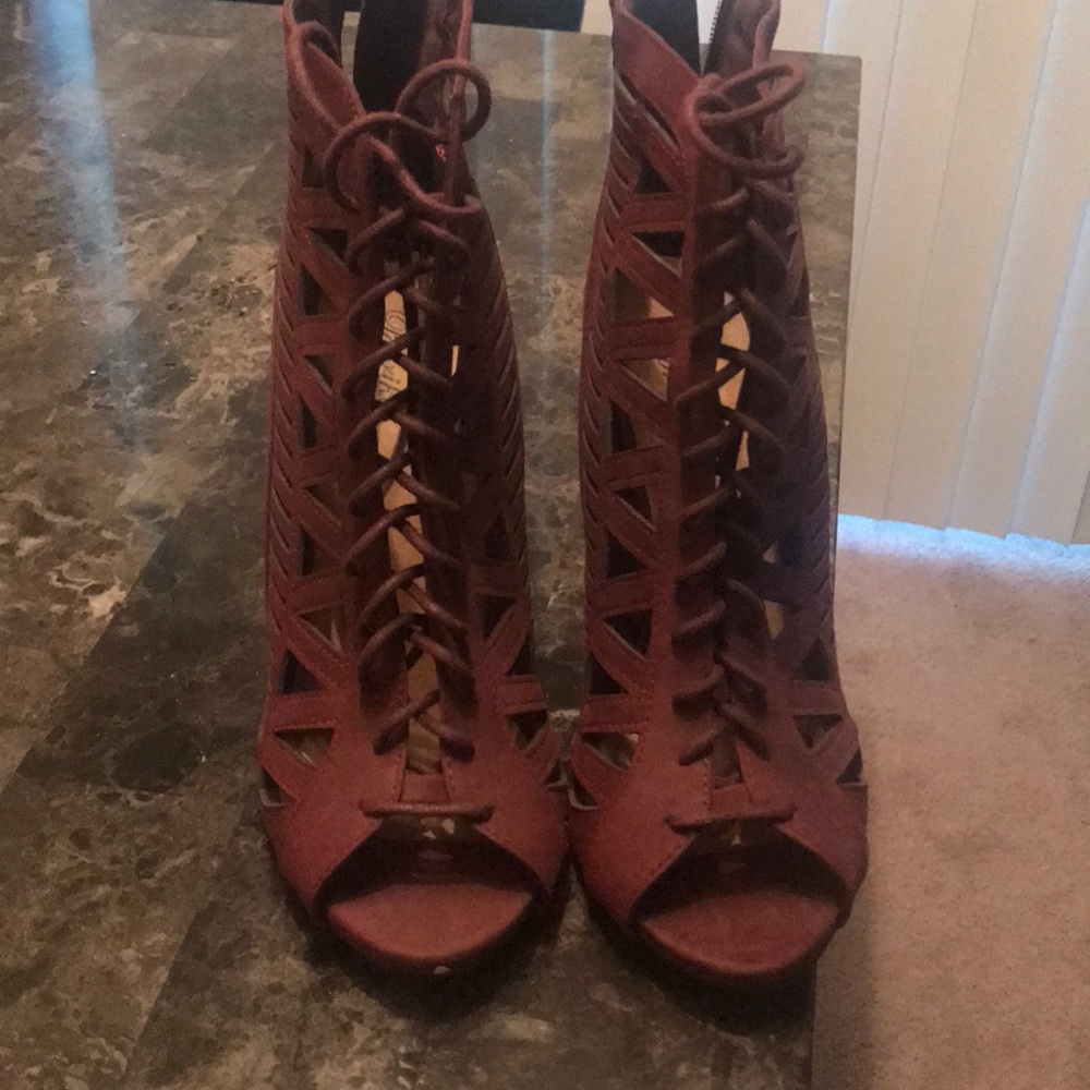 Worn 1 time!